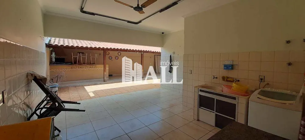 Casa, 3 quartos, 281 m² - Foto 1