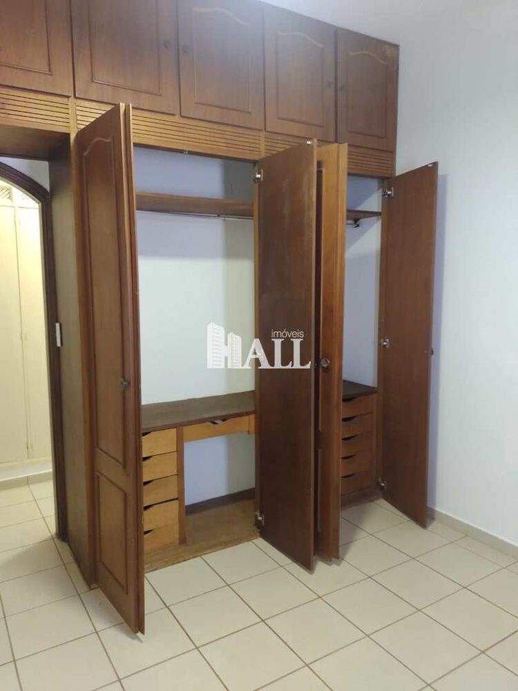 Casa, 3 quartos, 180 m² - Foto 1