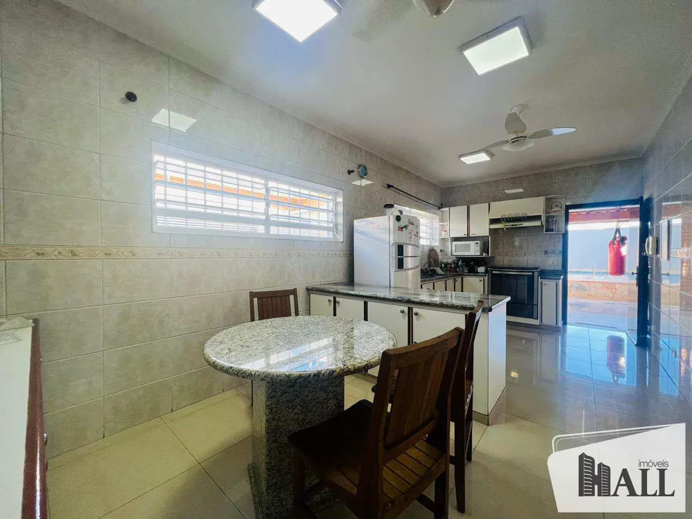 Casa, 3 quartos, 450 m² - Foto 1