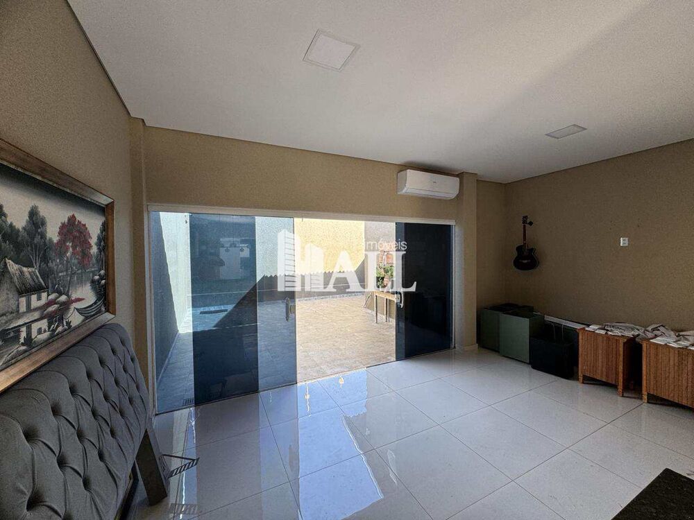 Casa, 3 quartos, 159 m² - Foto 2