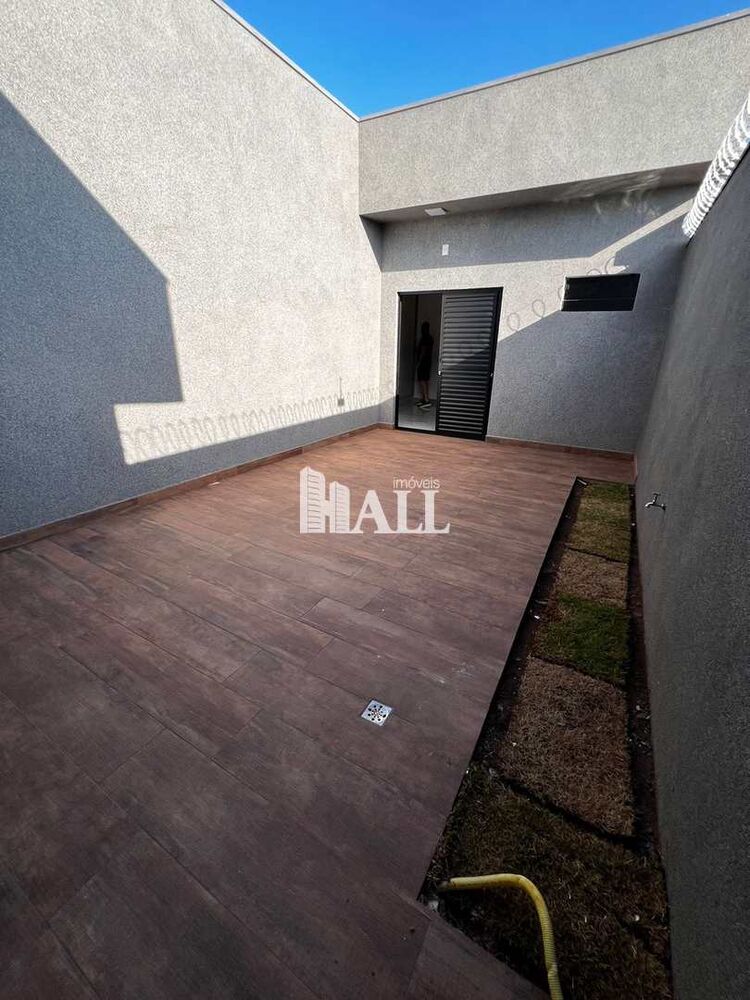 Casa à venda com 3 quartos, 120m² - Foto 3