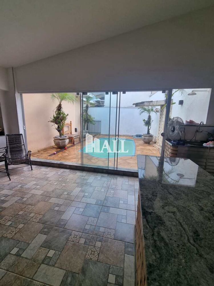 Casa, 4 quartos, 235 m² - Foto 4