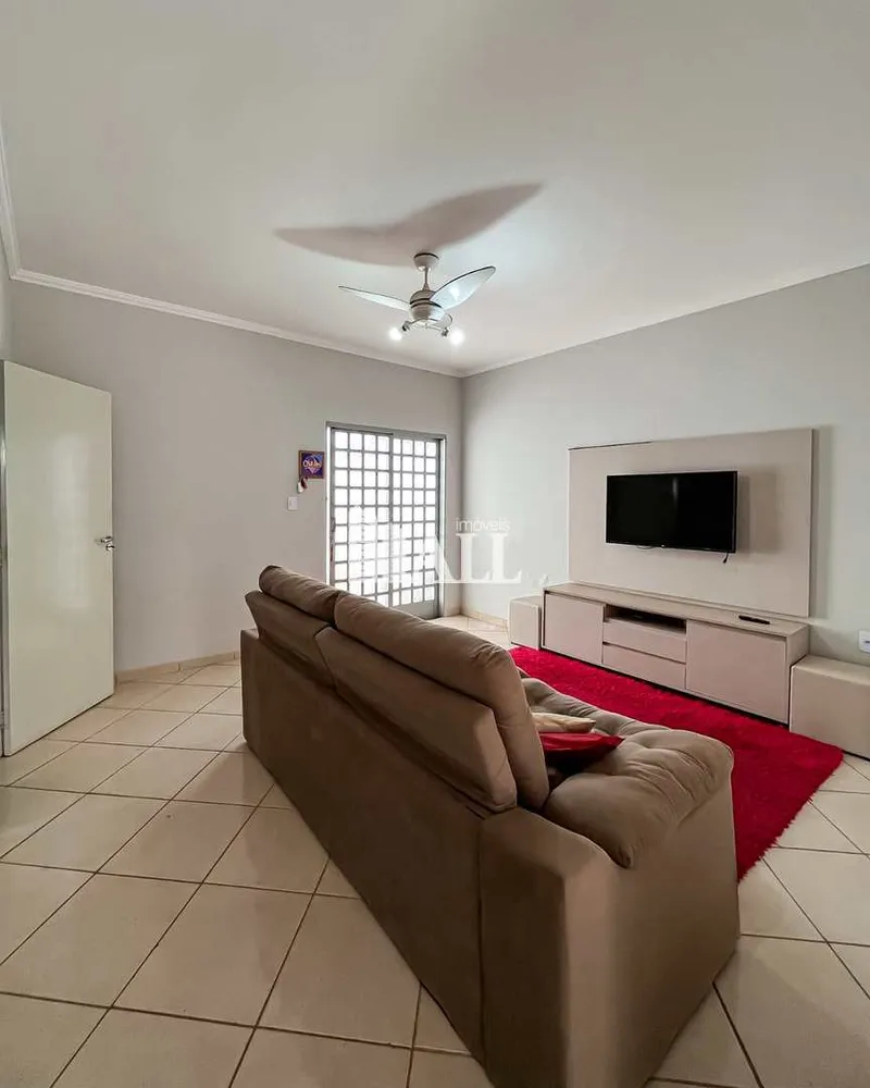 Casa, 3 quartos, 300 m² - Foto 2