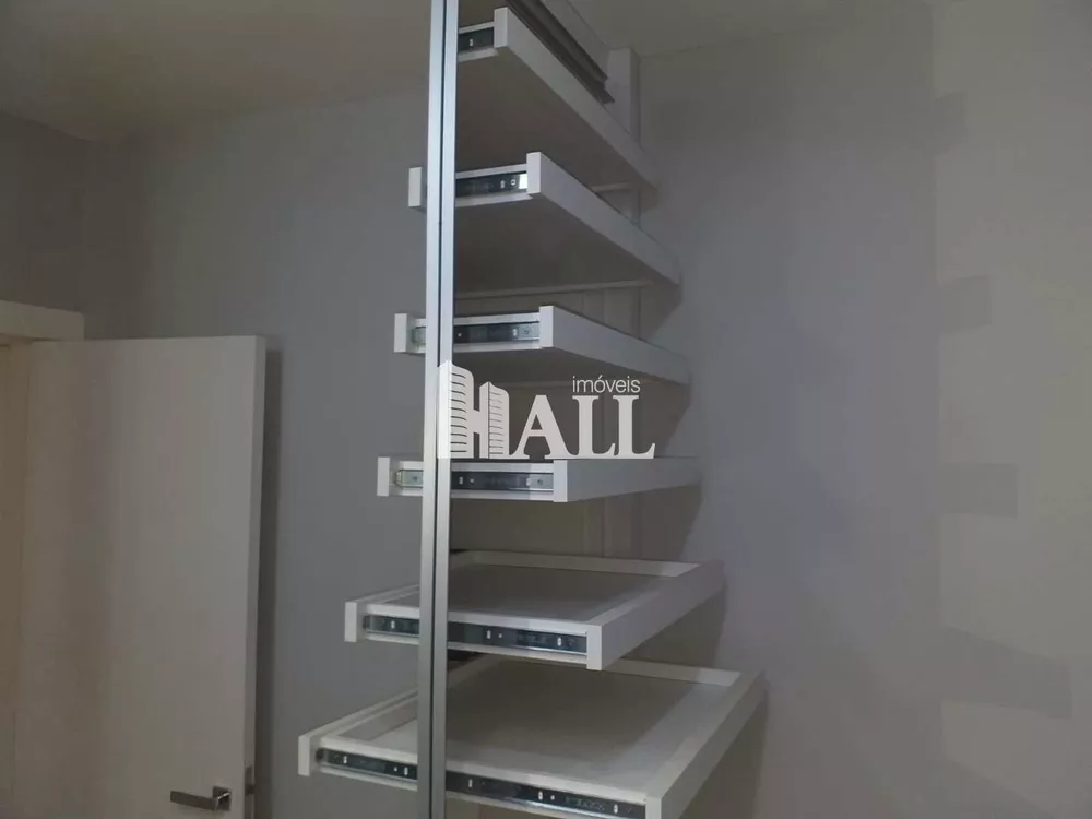 Apartamento à venda com 3 quartos, 157m² - Foto 9