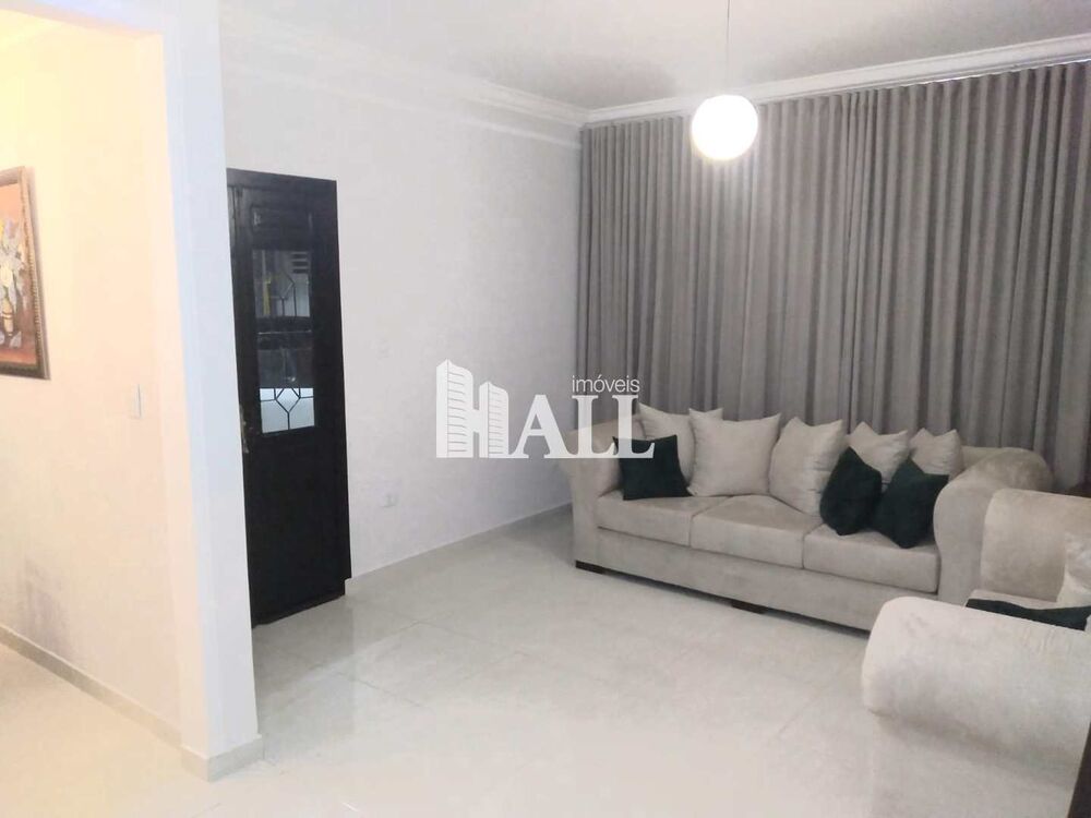 Casa à venda com 3 quartos, 200m² - Foto 4