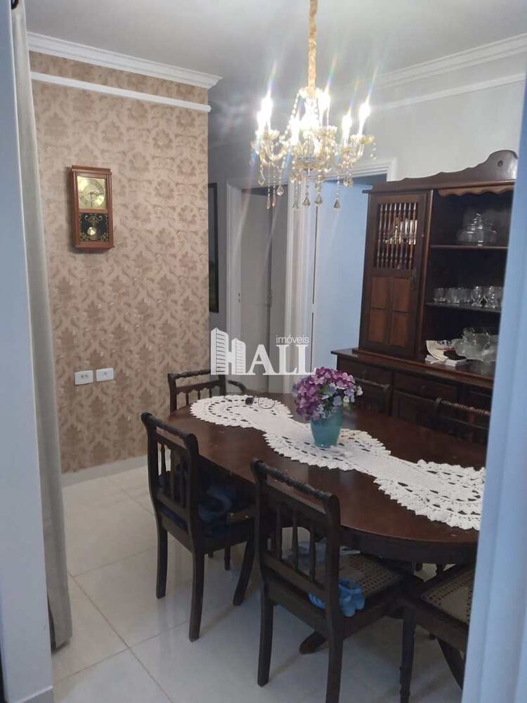 Casa à venda com 3 quartos, 200m² - Foto 9