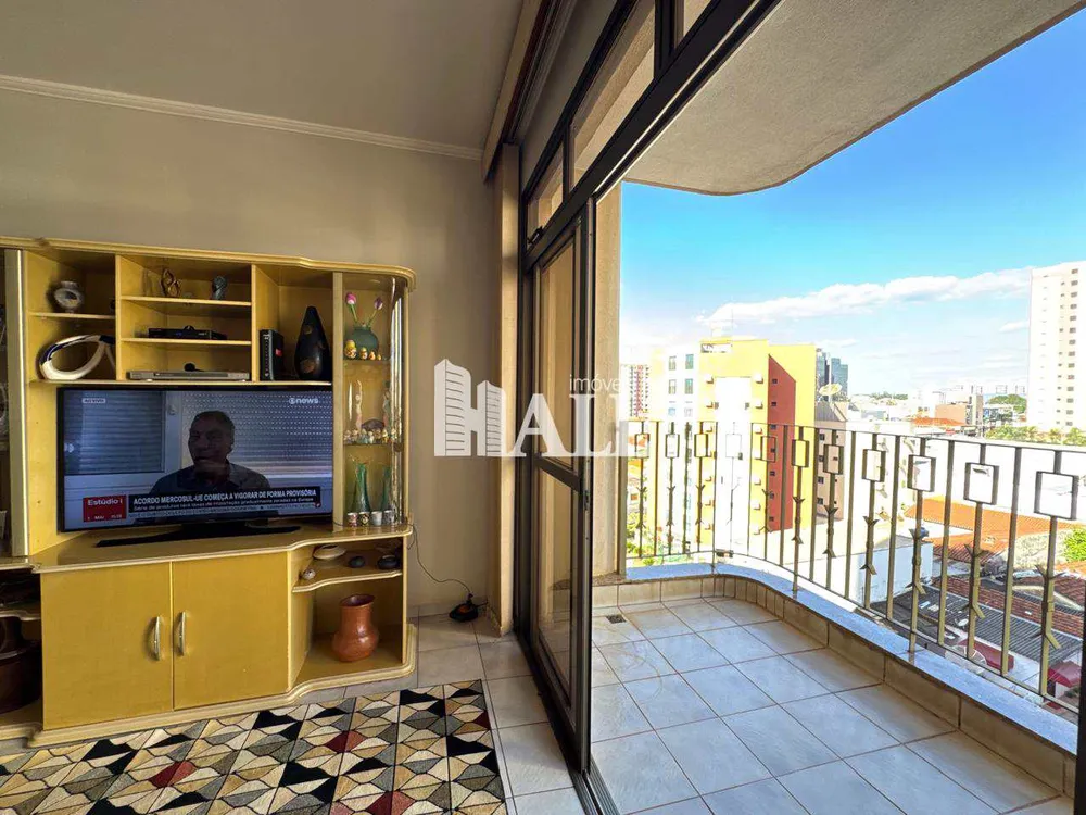 Apartamento, 3 quartos, 230 m² - Foto 3