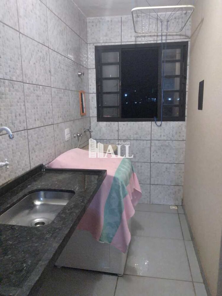Apartamento à venda com 2 quartos, 50m² - Foto 2
