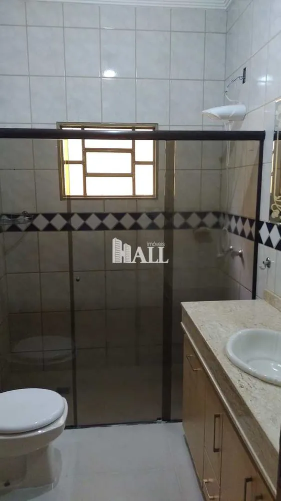Casa, 3 quartos, 221 m² - Foto 2