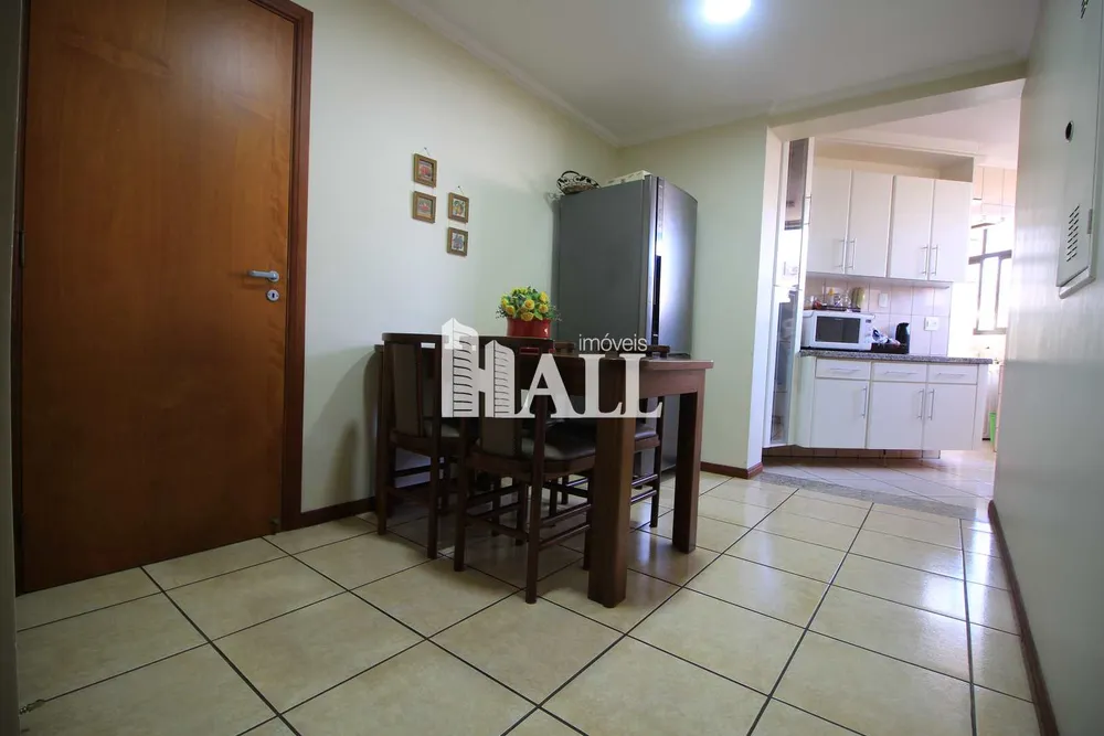Apartamento, 3 quartos, 145 m² - Foto 1