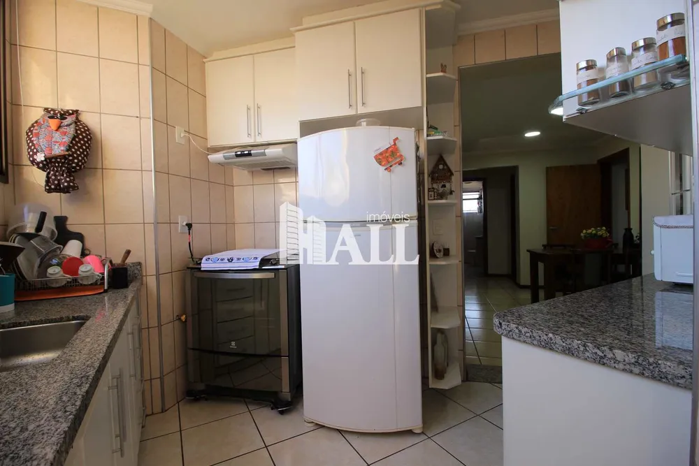 Apartamento, 3 quartos, 145 m² - Foto 2