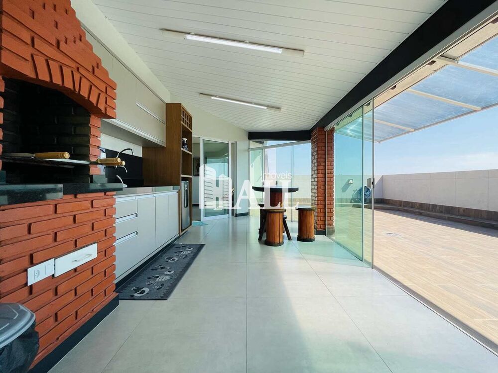 Cobertura, 3 quartos, 200 m² - Foto 2