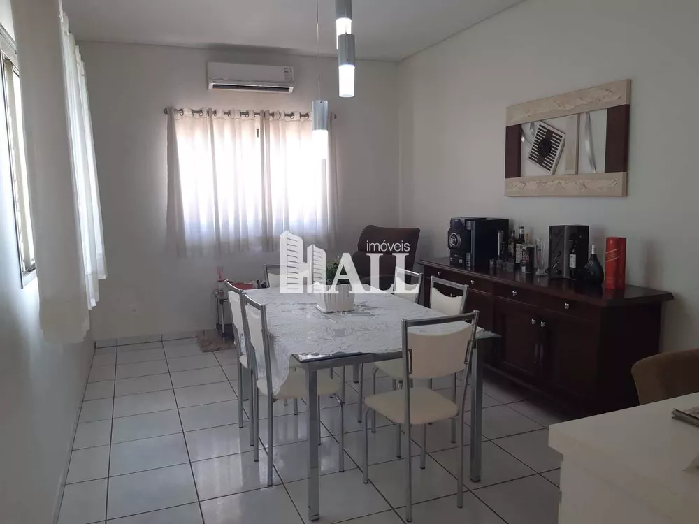 Casa, 3 quartos, 200 m² - Foto 3