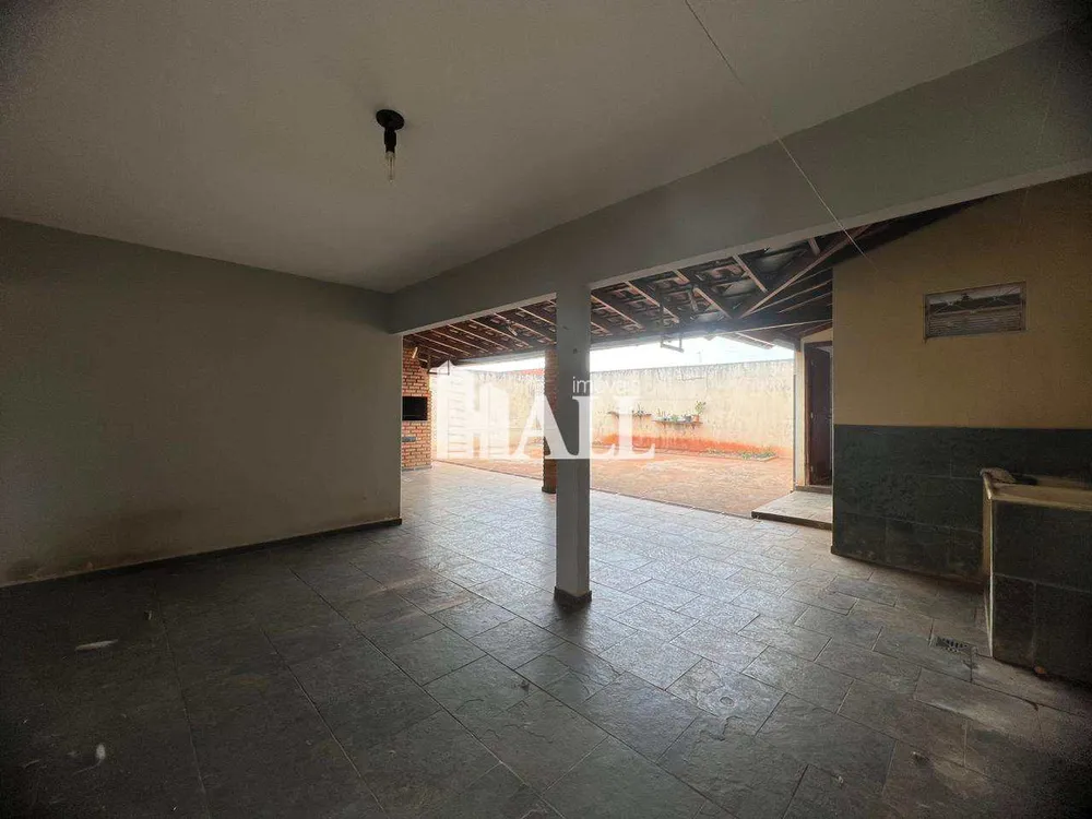 Casa, 4 quartos, 220 m² - Foto 3