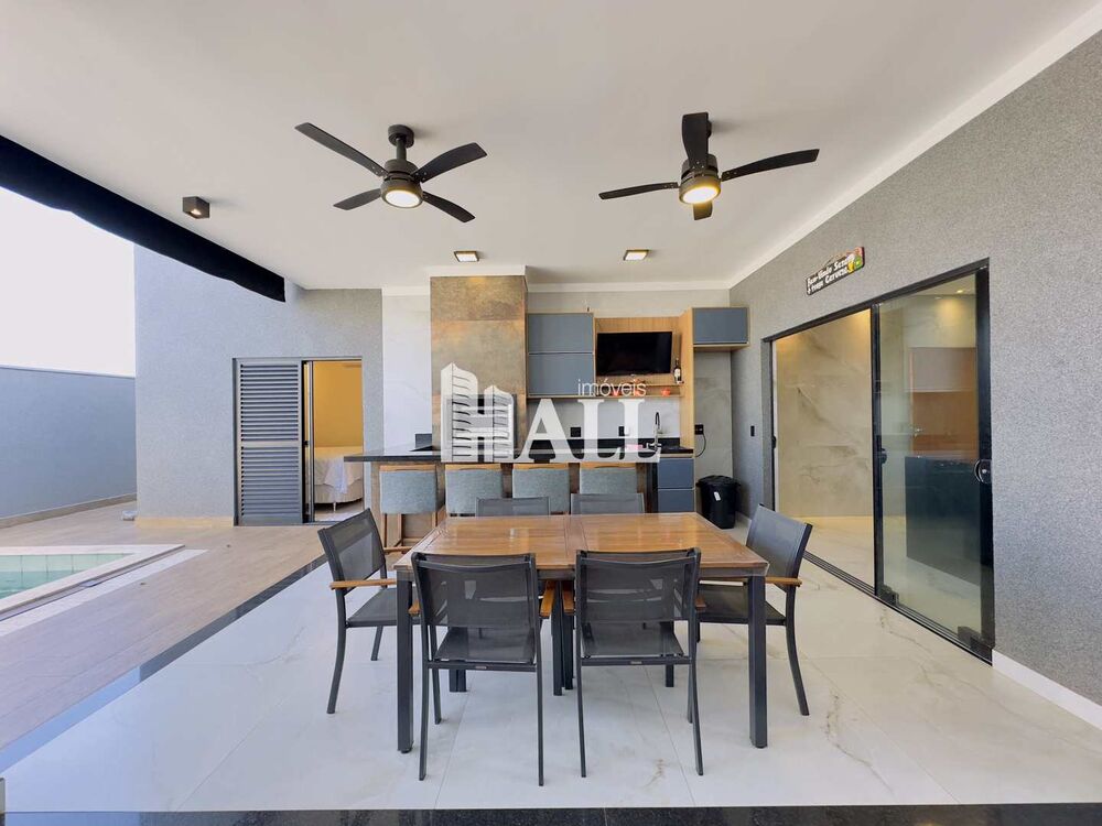 Casa de Condomínio à venda com 3 quartos, 230m² - Foto 4