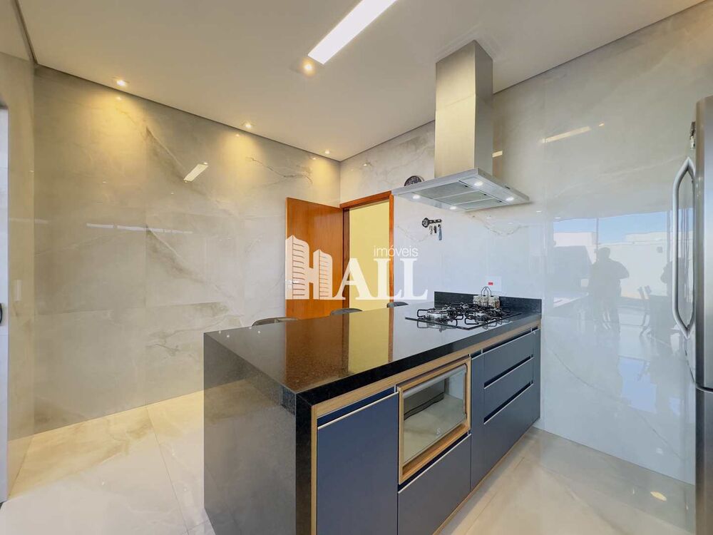 Casa de Condomínio à venda com 3 quartos, 230m² - Foto 3