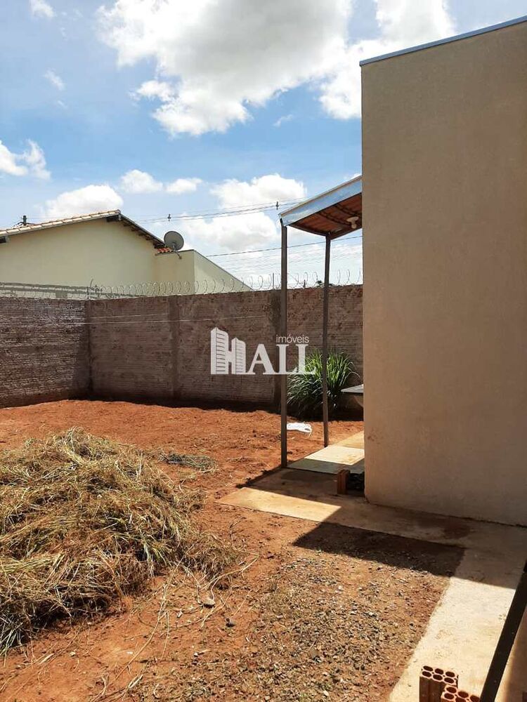 Casa à venda com 3 quartos, 250m² - Foto 4