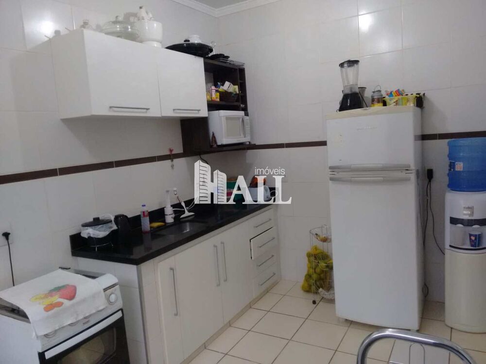 Casa à venda com 2 quartos, 174m² - Foto 4