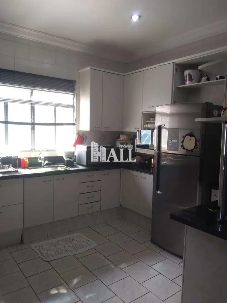 Casa, 4 quartos, 230 m² - Foto 11