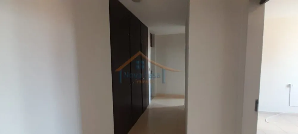 Apartamento, 3 quartos, 216 m² - Foto 4