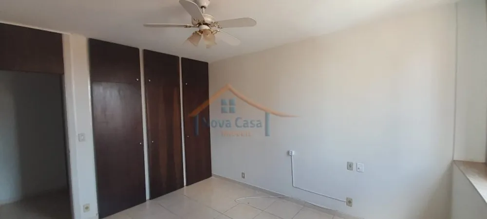 Apartamento, 3 quartos, 216 m² - Foto 3
