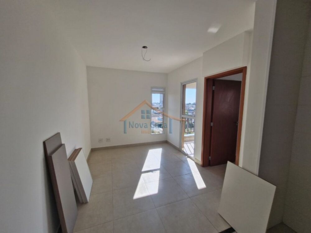 Kitnet e Studio para alugar com 1 quarto, 35m² - Foto 2
