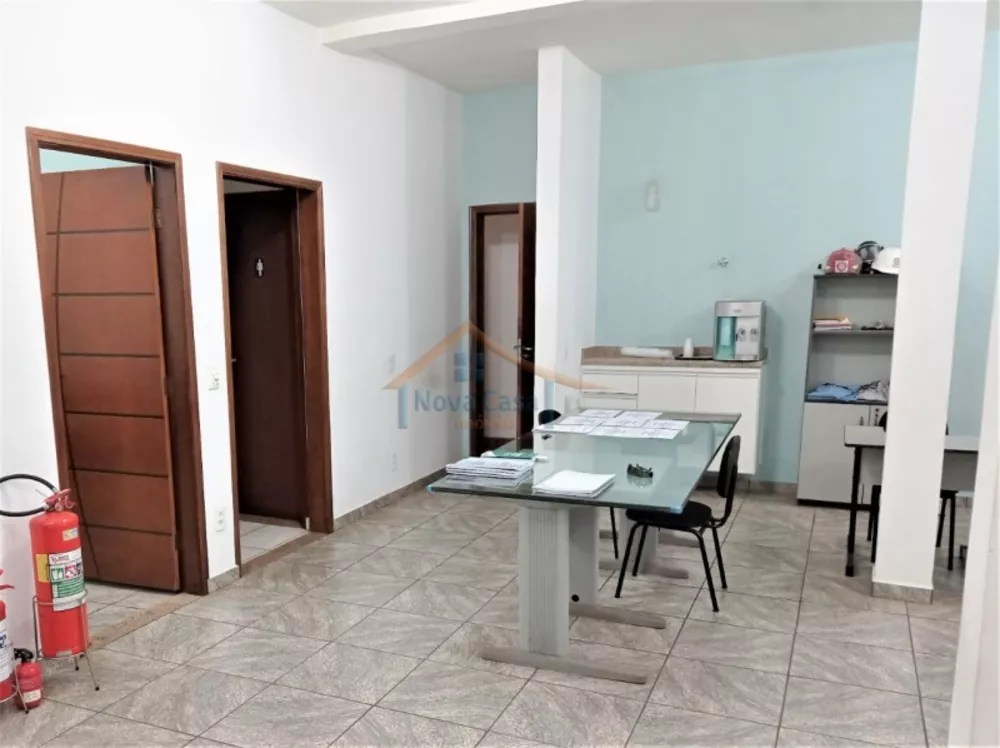 Prédio Inteiro à venda, 86m² - Foto 1