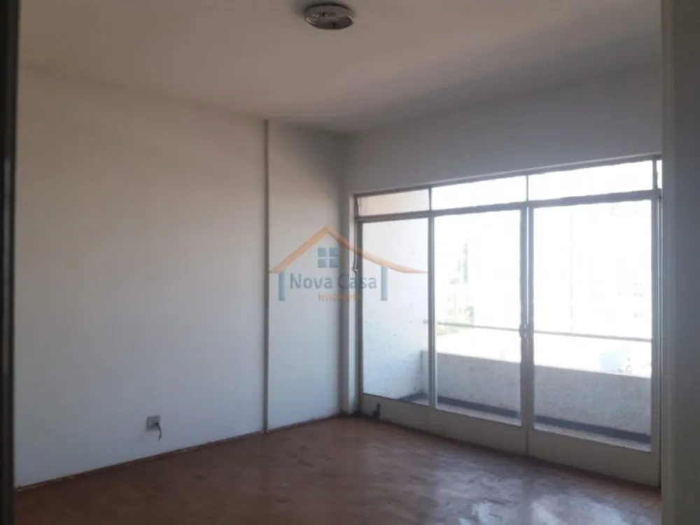 Apartamento, 3 quartos, 125 m² - Foto 2