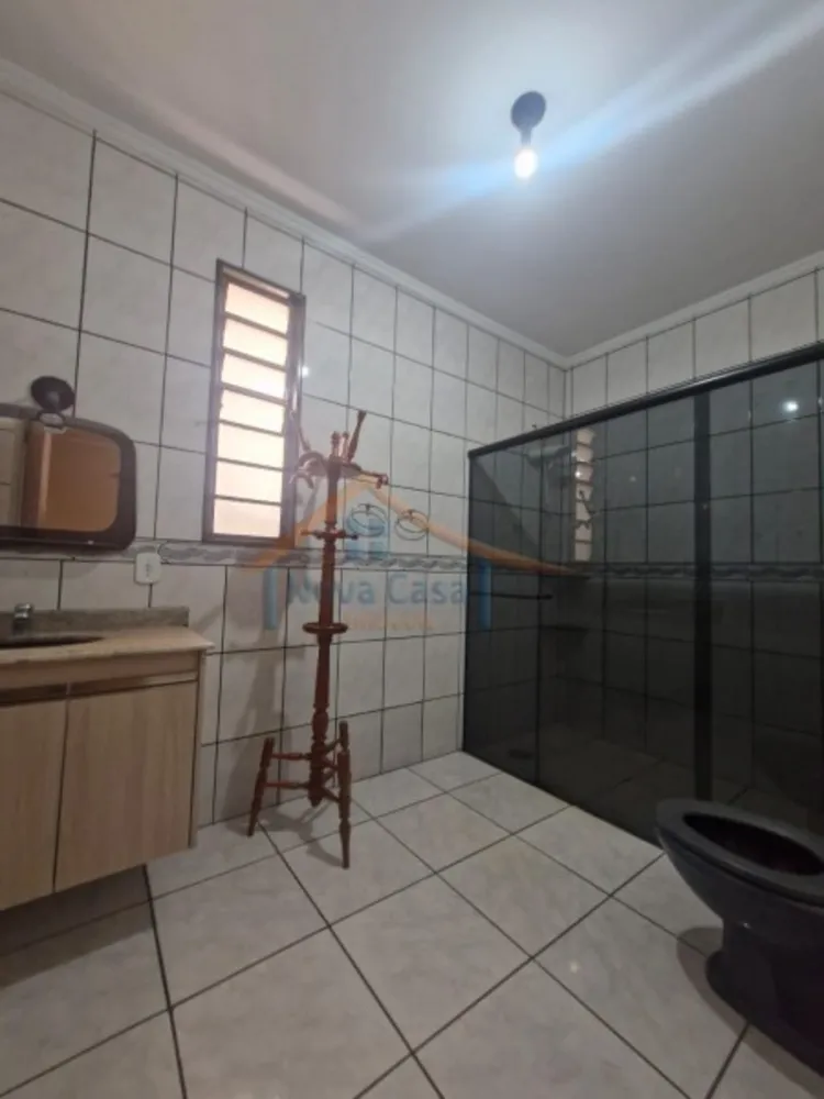 Casa, 4 quartos, 253 m² - Foto 9