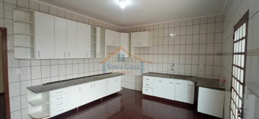 Casa, 2 quartos, 250 m² - Foto 9
