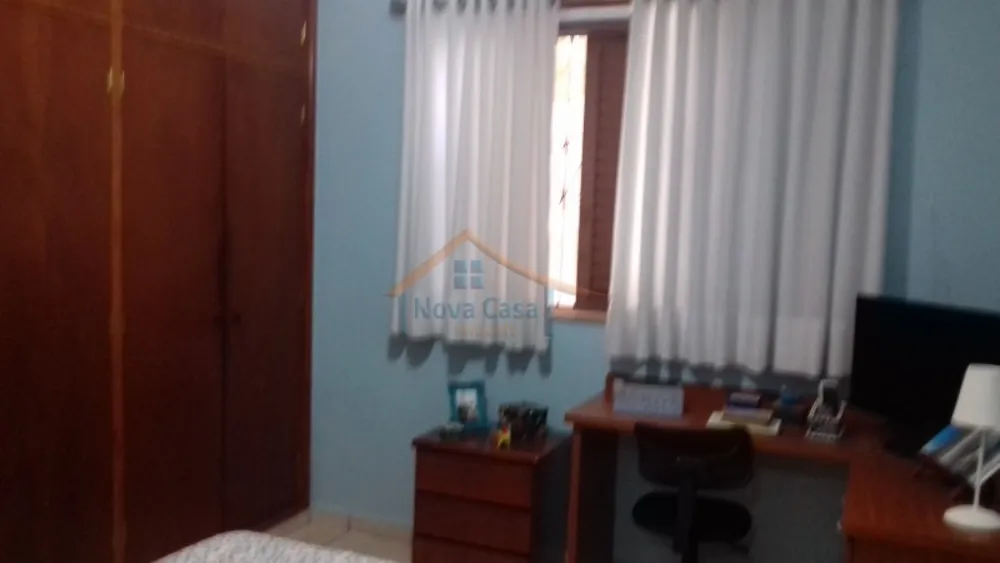 Casa, 3 quartos, 250 m² - Foto 27