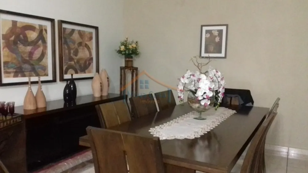 Casa, 3 quartos, 250 m² - Foto 24