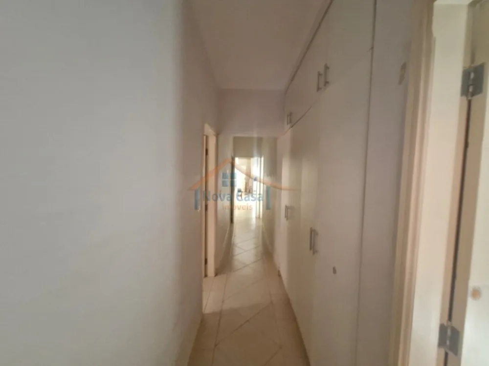 Casa, 5 quartos, 300 m² - Foto 9