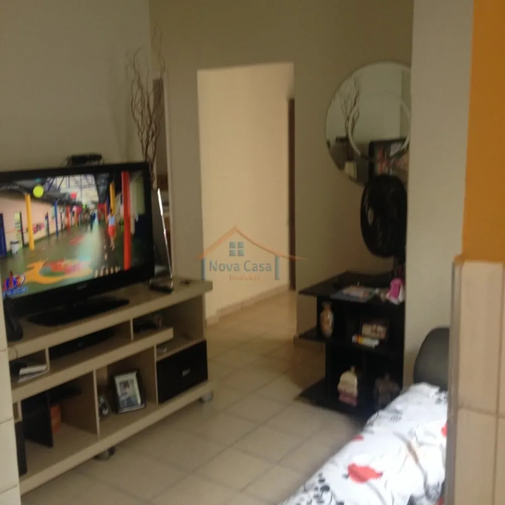Casa, 3 quartos, 99 m² - Foto 2