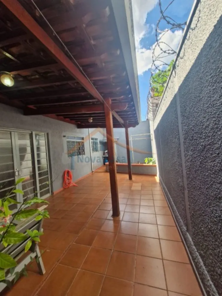 Casa, 3 quartos, 250 m² - Foto 4