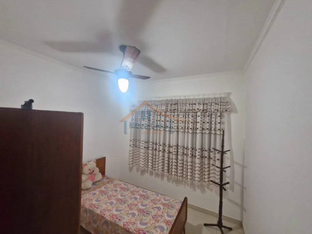 Casa, 3 quartos, 250 m² - Foto 11