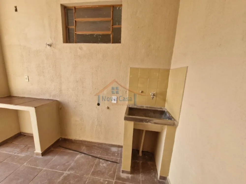 Casa, 4 quartos, 151 m² - Foto 2