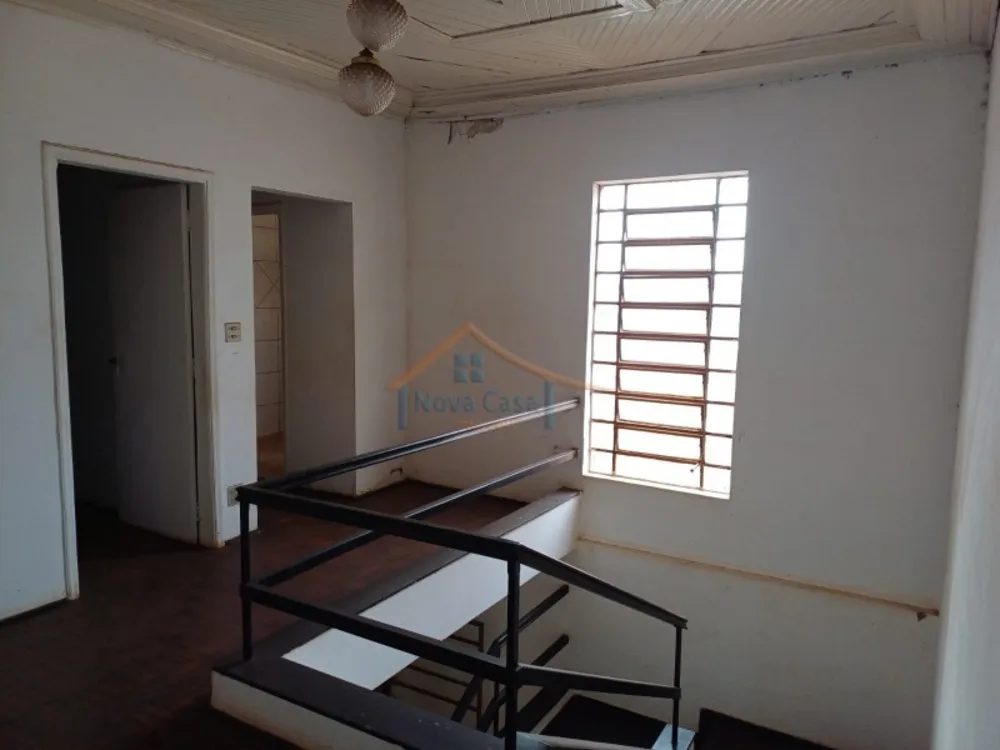 Casa, 4 quartos, 240 m² - Foto 9