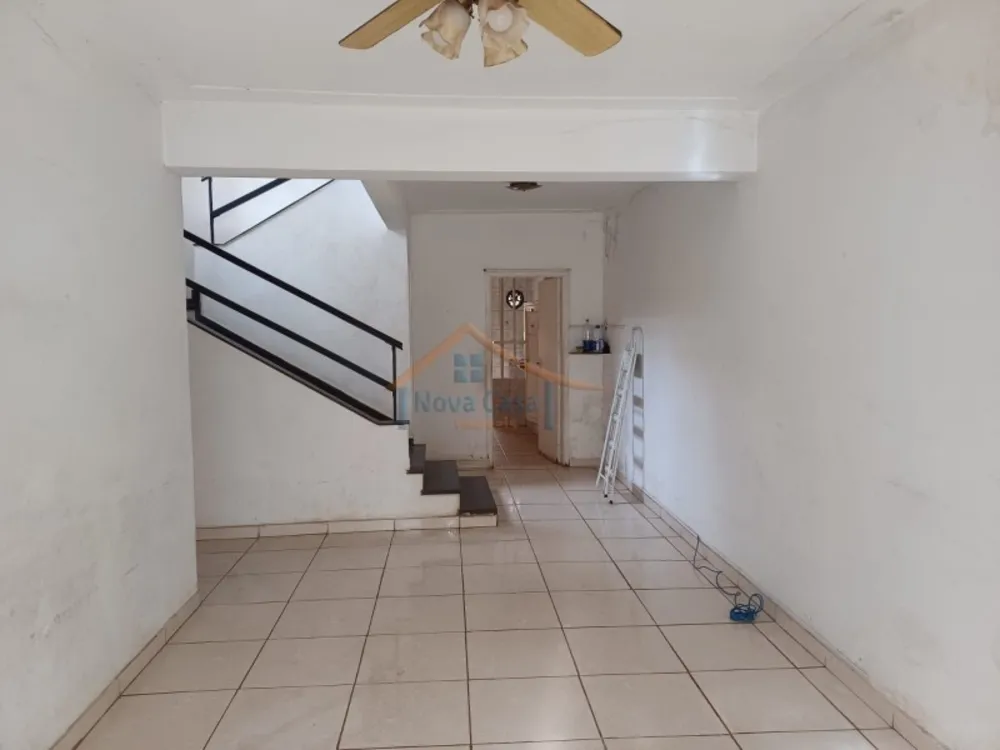 Casa, 4 quartos, 240 m² - Foto 11