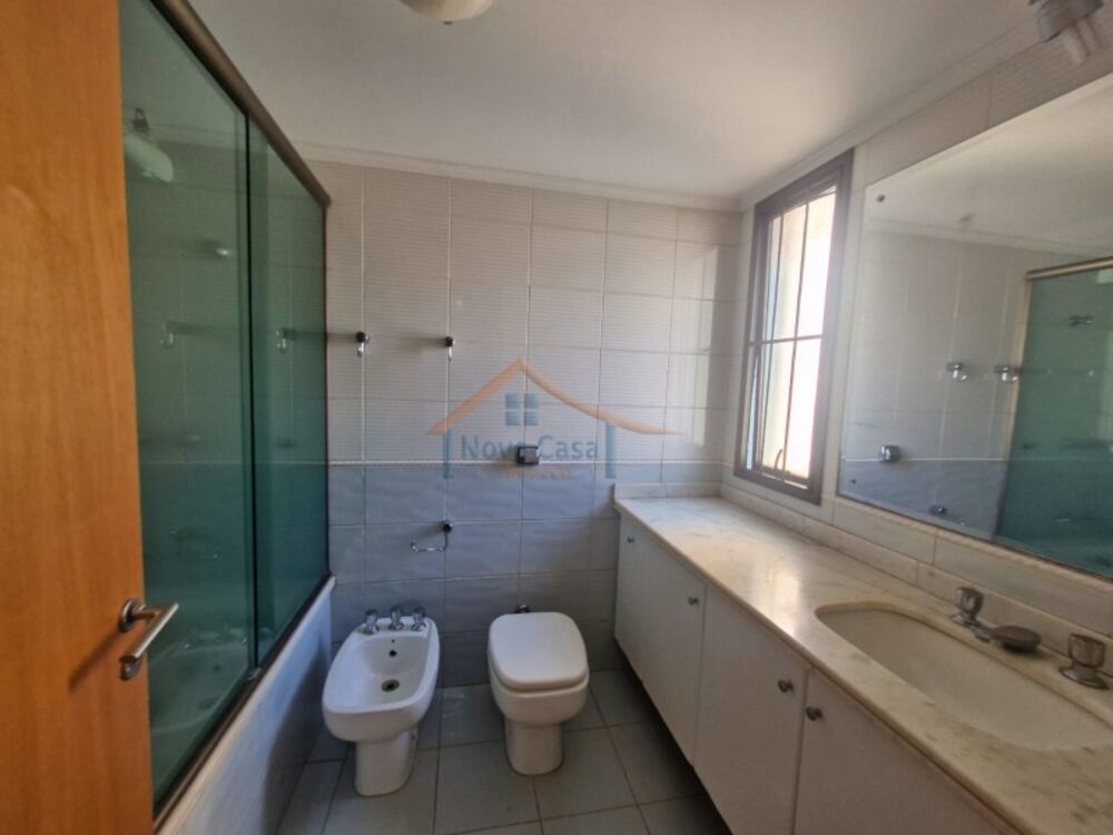 Apartamento para alugar com 3 quartos, 178m² - Foto 10