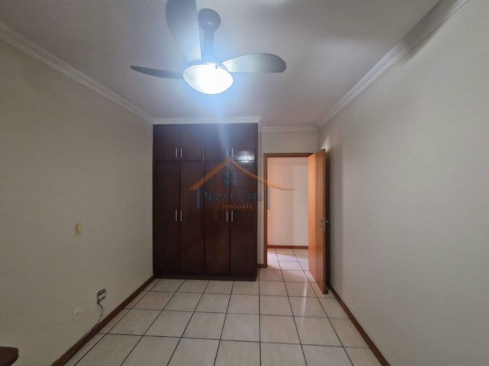 Apartamento para alugar com 3 quartos, 178m² - Foto 8