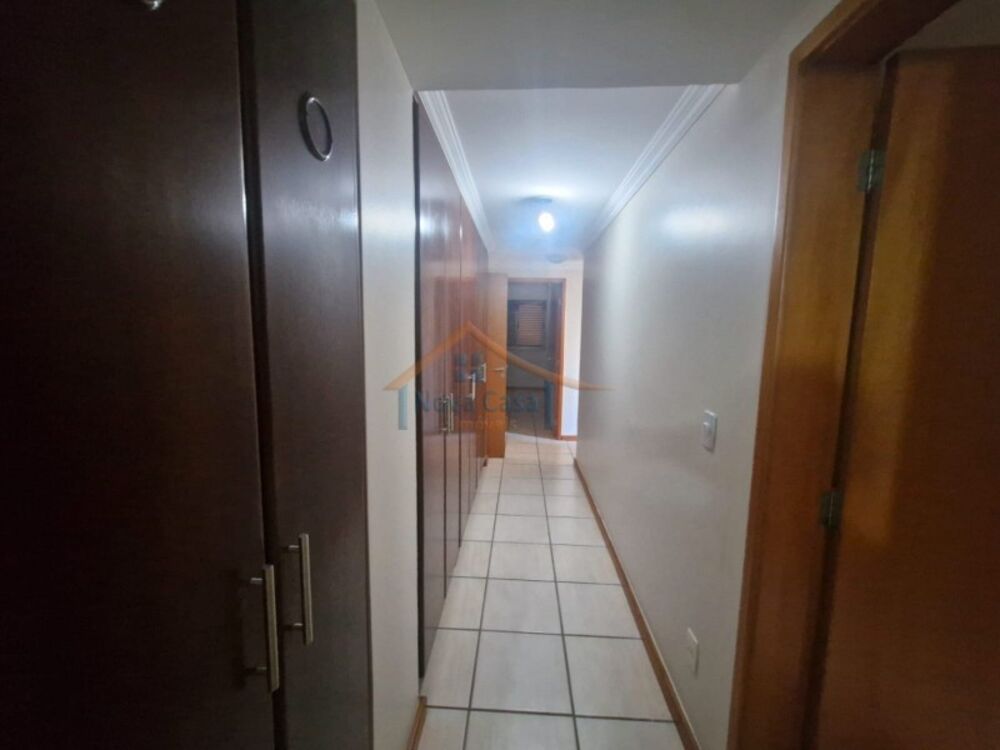 Apartamento para alugar com 3 quartos, 178m² - Foto 13