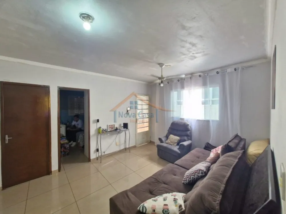 Casa, 3 quartos, 200 m² - Foto 8