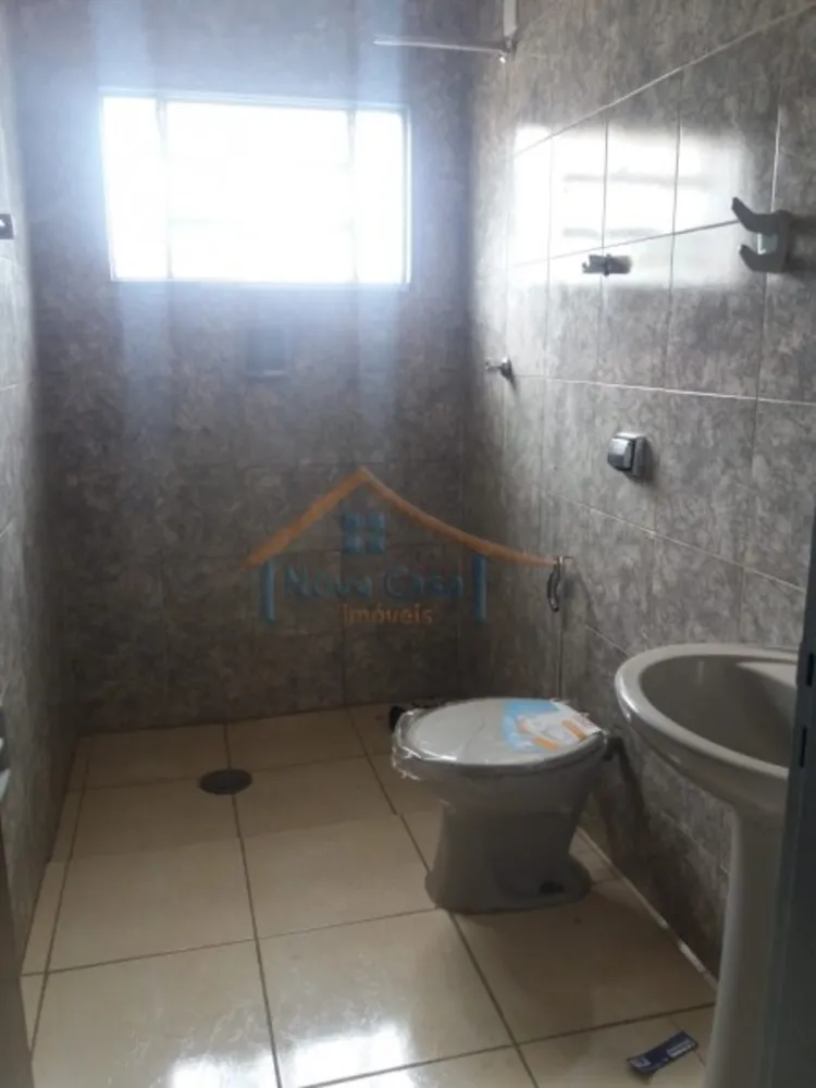 Casa, 5 quartos, 196 m² - Foto 1