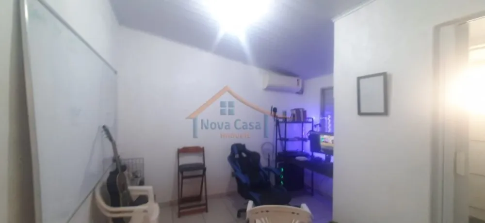 Casa, 3 quartos, 217 m² - Foto 1