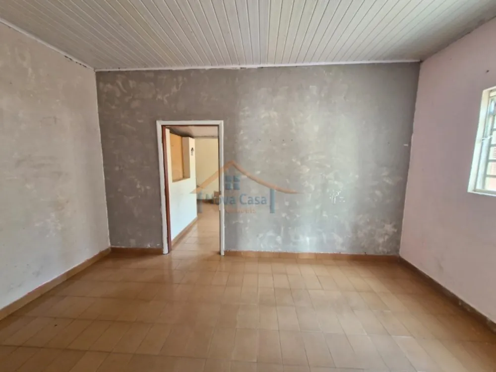 Casa, 6 quartos, 256 m² - Foto 2