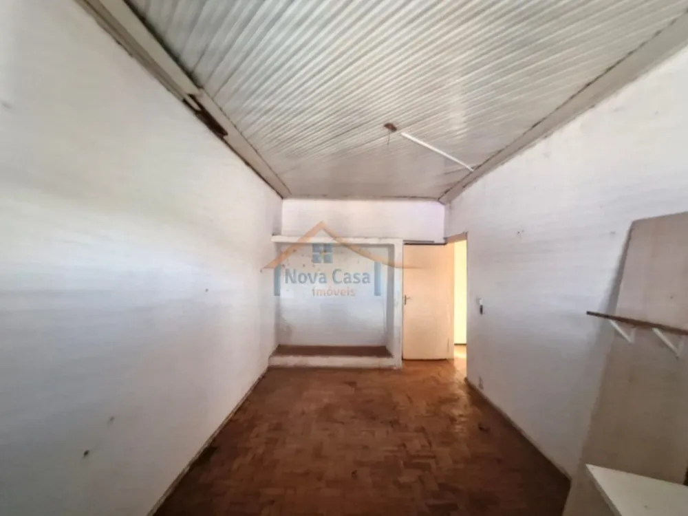 Casa, 6 quartos, 256 m² - Foto 8