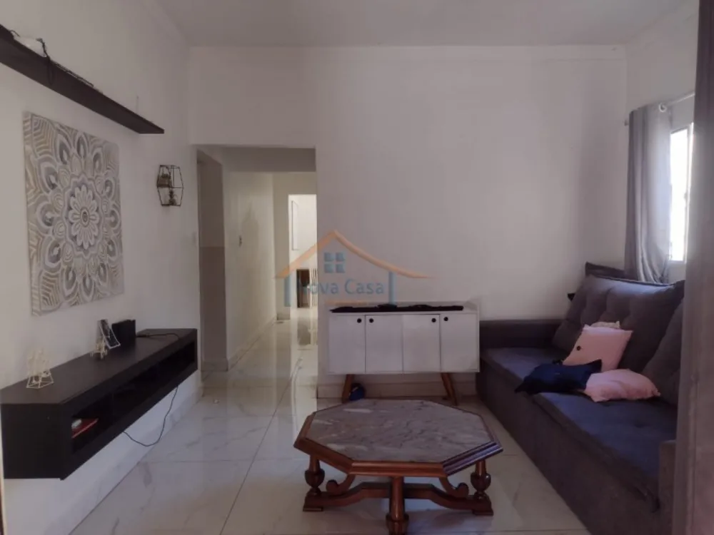 Casa, 4 quartos, 200 m² - Foto 1