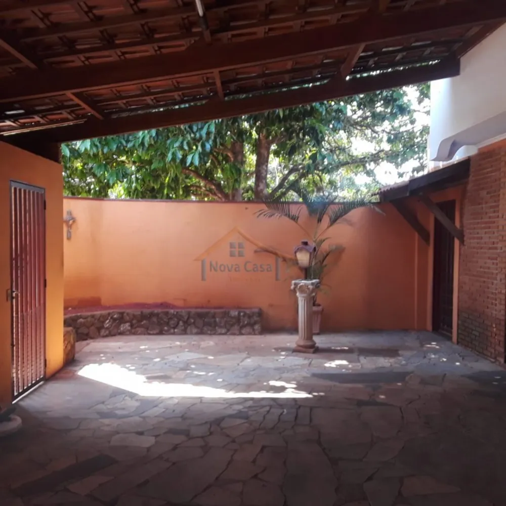 Casa, 4 quartos, 303 m² - Foto 4