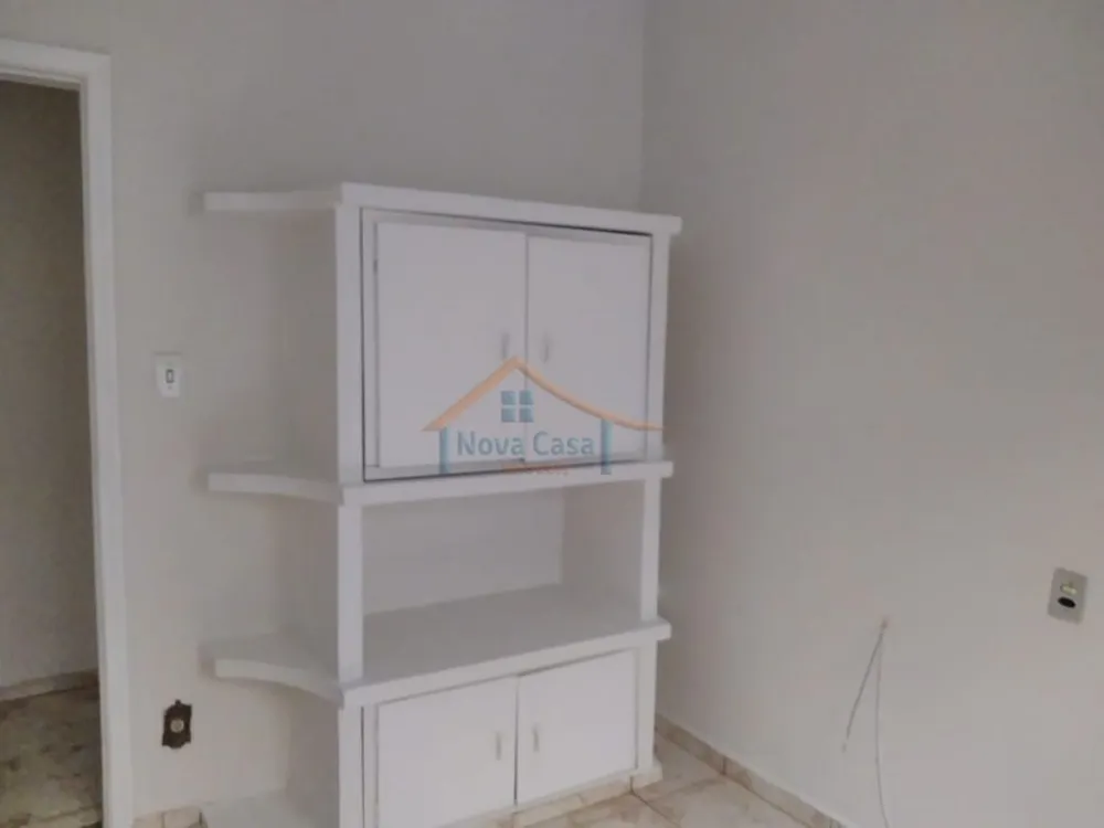 Casa, 3 quartos, 169 m² - Foto 2